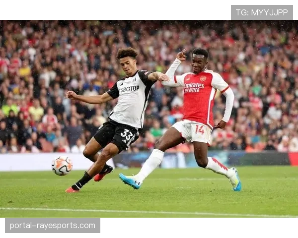 富勒姆定位球7球破局,农场主角球战术成保级法宝