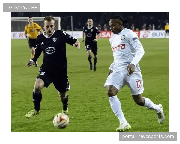 法兰克福伤兵满营,克瑙夫、泰特、卡利穆恩多确认缺席拜仁之战